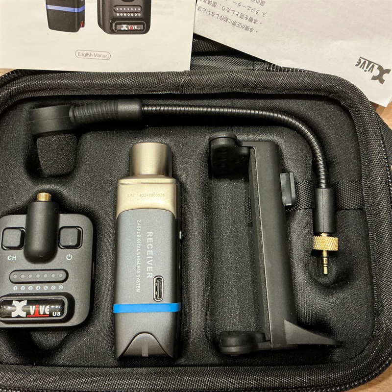 Xvive U8 Acoustic Guitar Wireless Systemの画像
